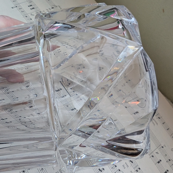 Vintage Signed Crystal Vase - Picture 10 of 12